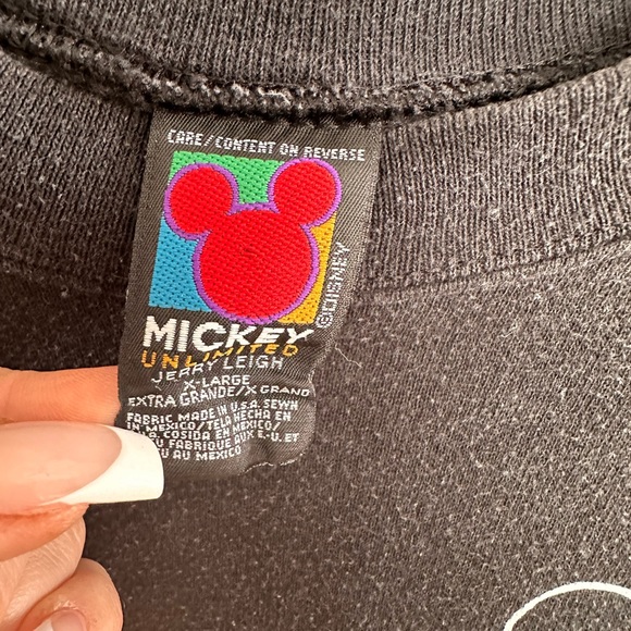 VTG Mickey Mouse Crewneck Size XL - Picture 2 of 2